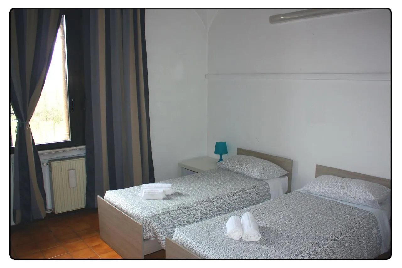 Affittacamere Casa per Ferie Achille Ricci Hotel Milano Italia